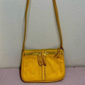 Fossil Elise Mustard Crossbody in pebbled leather